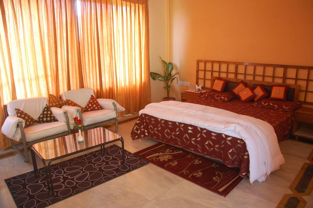 Hotel Maruti Mandapam Jabalpur Pokoj fotografie
