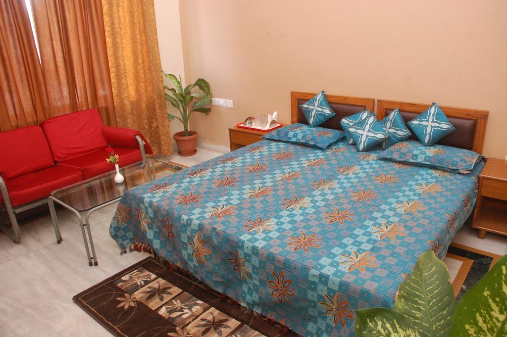 Hotel Maruti Mandapam Jabalpur Pokoj fotografie